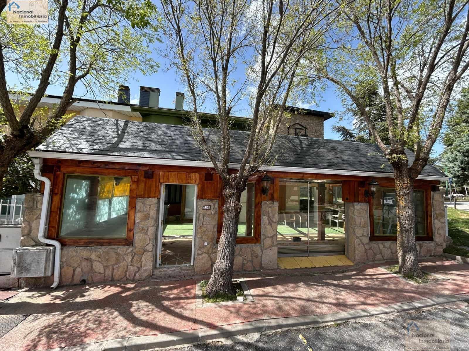 4 bedroom Villa for sale in Los Angeles de San Rafael - € 297,000 (Ref: 9765409)