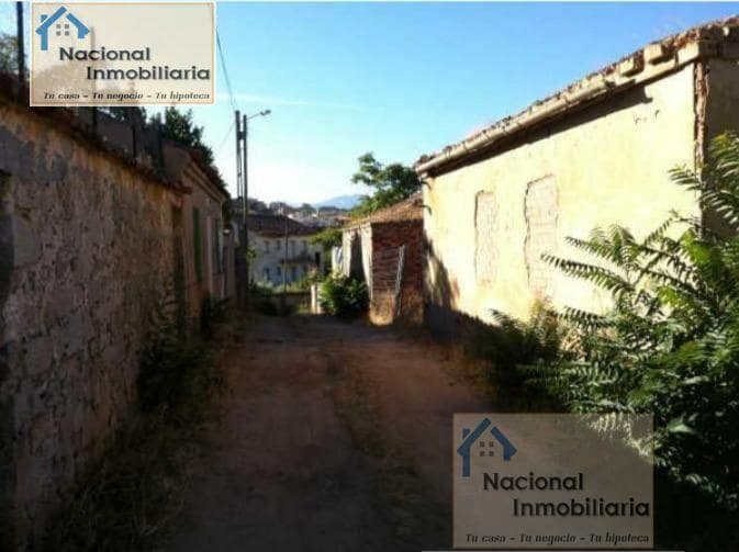 Building Plot for sale in Segovia city - € 65,000 (Ref: 9765412)