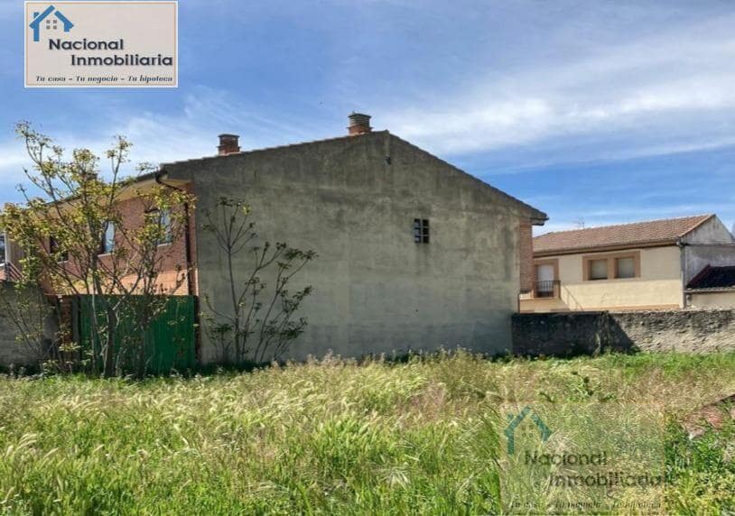 Building Plot for sale in Cantimpalos - € 65,000 (Ref: 9765413)