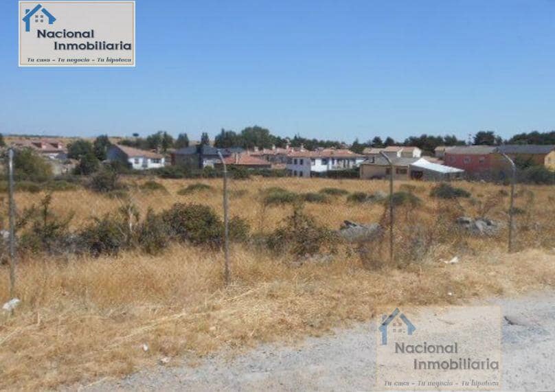 Building Plot for sale in Herradon de Pinares - € 92,000 (Ref: 9765422)