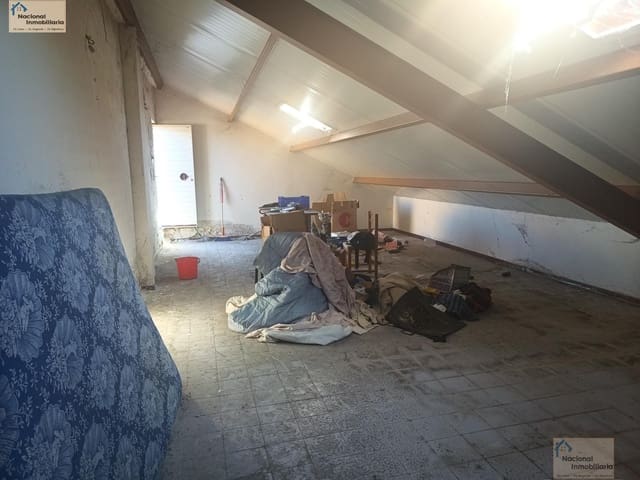 Commercial for sale in Valladolid city - € 19,900 (Ref: 9765424)