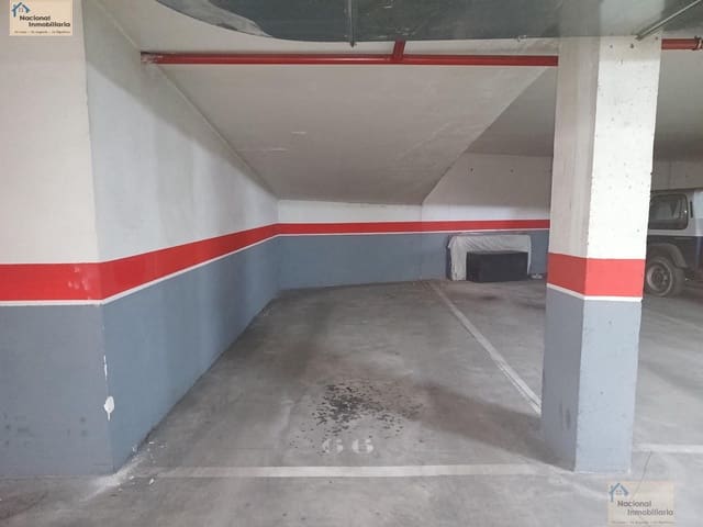 Garage for sale in Medina del Campo - € 9,900 (Ref: 9765426)