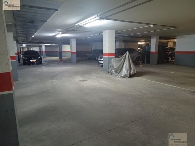 Garage for sale in Medina del Campo - € 9,900 (Ref: 9765426)