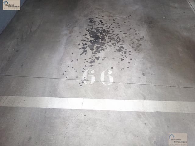 Garage for sale in Medina del Campo - € 9,900 (Ref: 9765426)