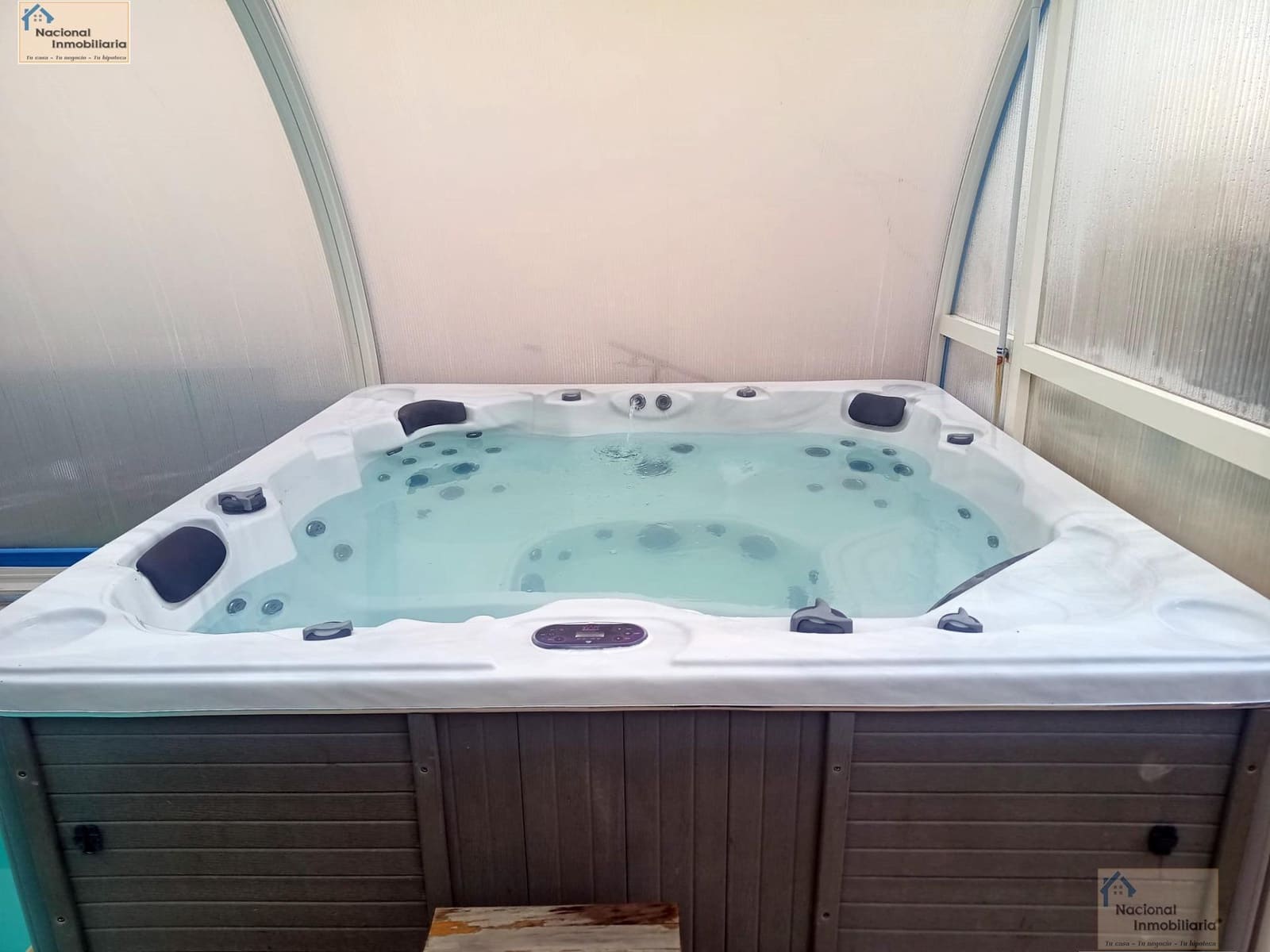 6 bedroom Villa for sale in Palazuelos de Eresma with pool garage - € 549,000 (Ref: 9765427)