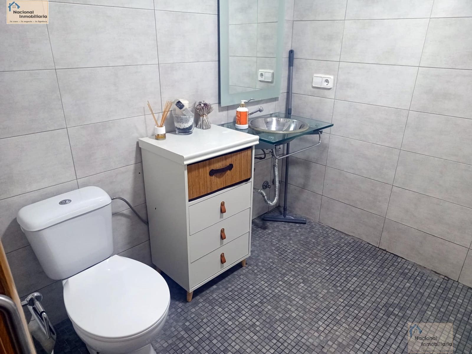 6 bedroom Villa for sale in Palazuelos de Eresma with pool garage - € 549,000 (Ref: 9765427)