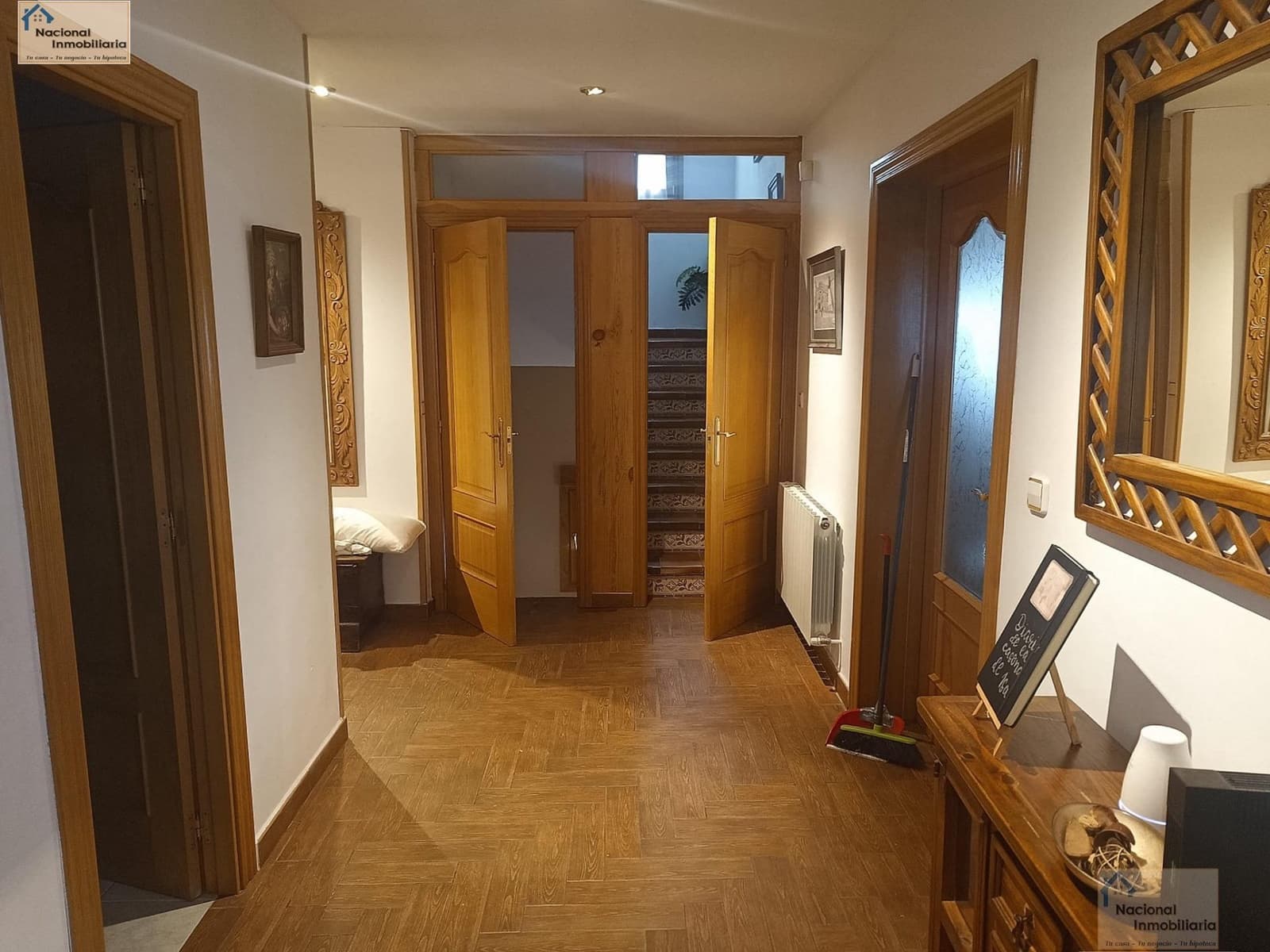 6 bedroom Villa for sale in Palazuelos de Eresma with pool garage - € 549,000 (Ref: 9765427)