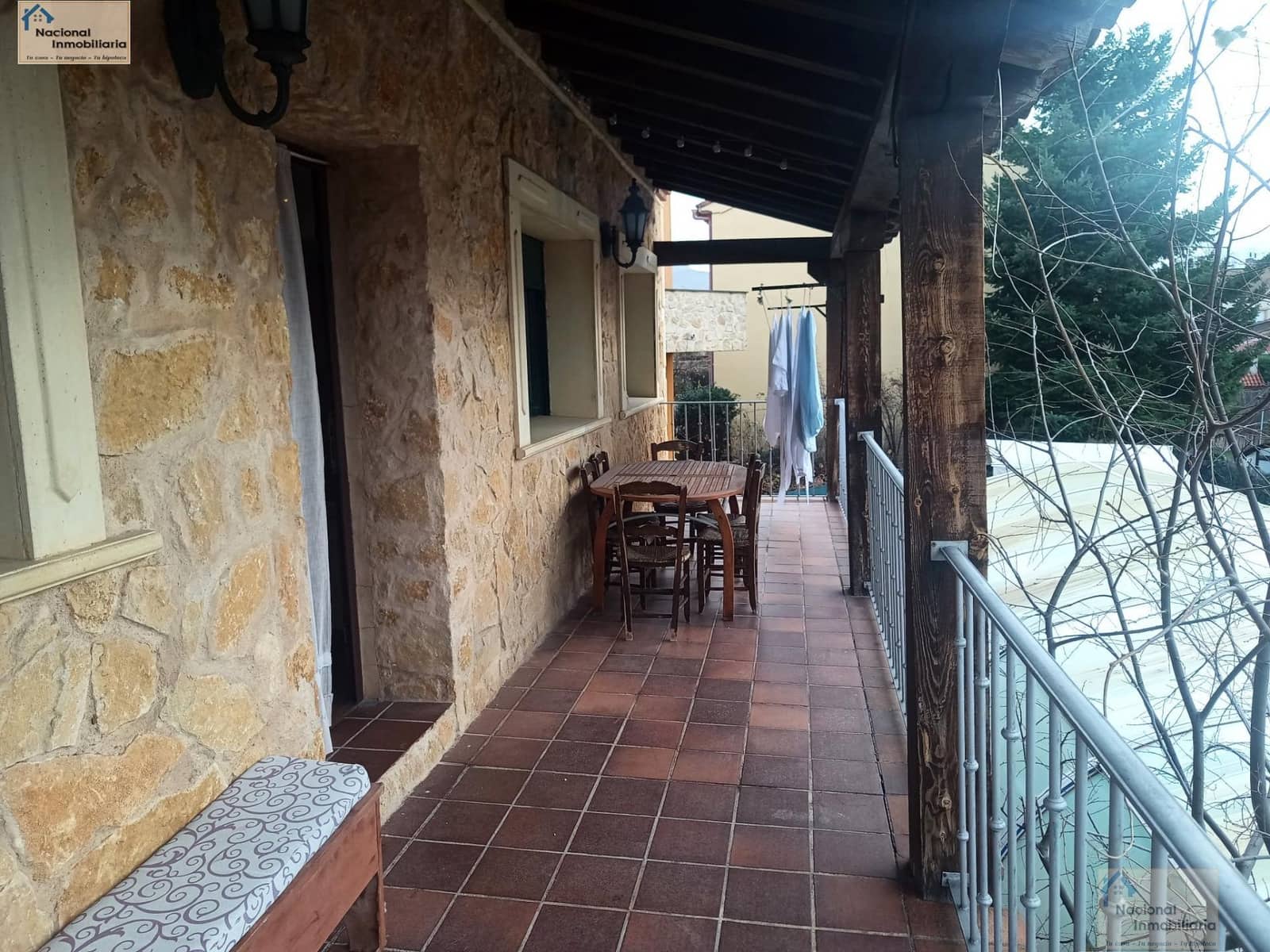 6 bedroom Villa for sale in Palazuelos de Eresma with pool garage - € 549,000 (Ref: 9765427)