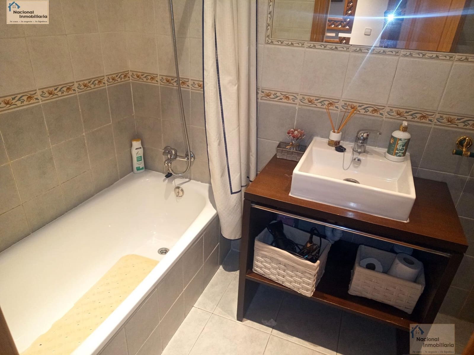 6 bedroom Villa for sale in Palazuelos de Eresma with pool garage - € 549,000 (Ref: 9765427)