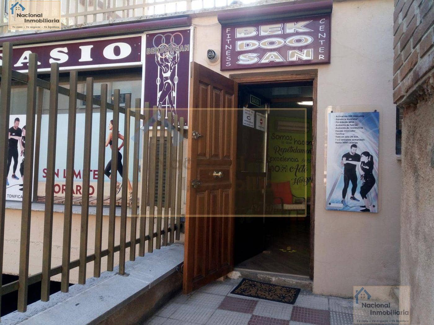 Commercial for sale in Segovia city - € 800,000 (Ref: 9765432)