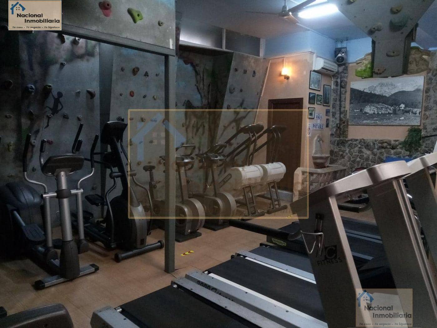 Commercial for sale in Segovia city - € 800,000 (Ref: 9765432)