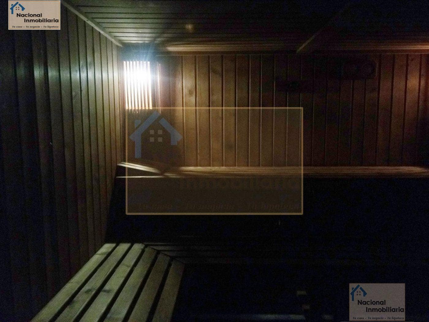 Commercial for sale in Segovia city - € 800,000 (Ref: 9765432)