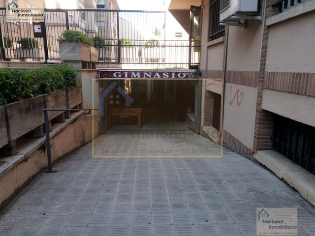 Commercial for sale in Segovia city - € 800,000 (Ref: 9765432)