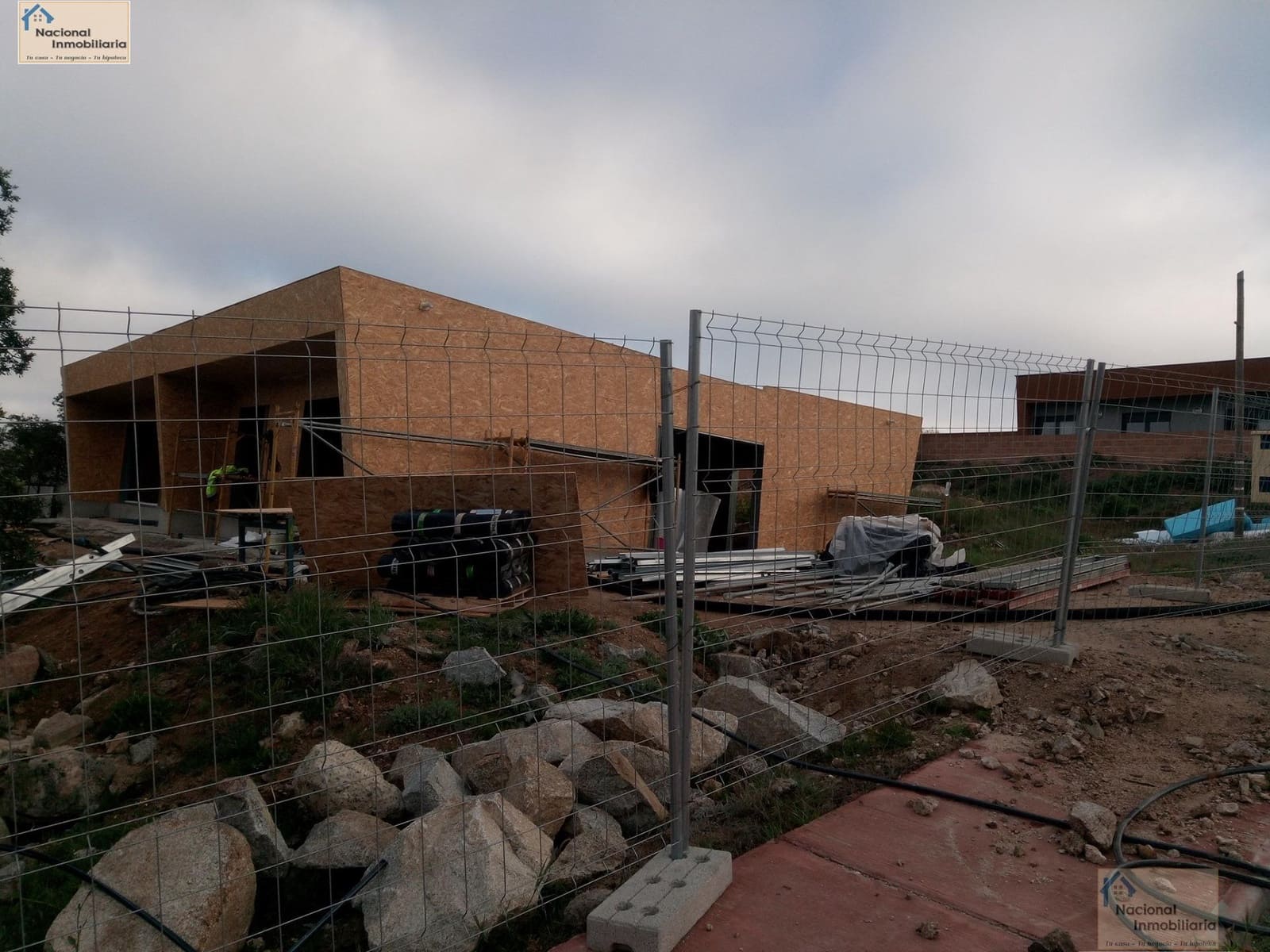 2 bedroom Villa for sale in Los Angeles de San Rafael - € 245,000 (Ref: 9765433)