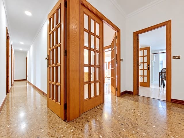 4 soveværelse Lejlighed til salg i Centro Urbano, Dénia - € 375.000 (Ref: 10033595)