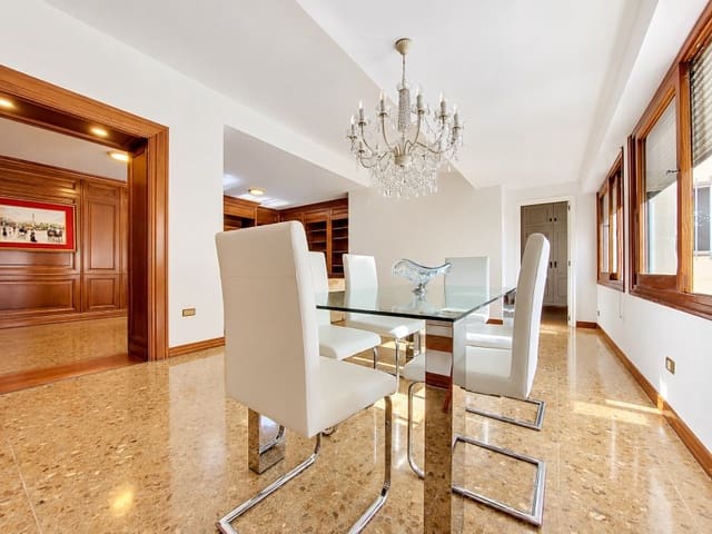 4 soveværelse Lejlighed til salg i Centro Urbano, Dénia - € 375.000 (Ref: 10033595)