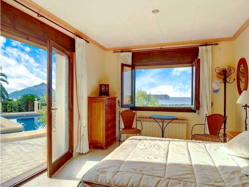 3 bedroom Villa for sale in Javea / Xabia with pool garage - € 1,095,000 (Ref: 7564892)