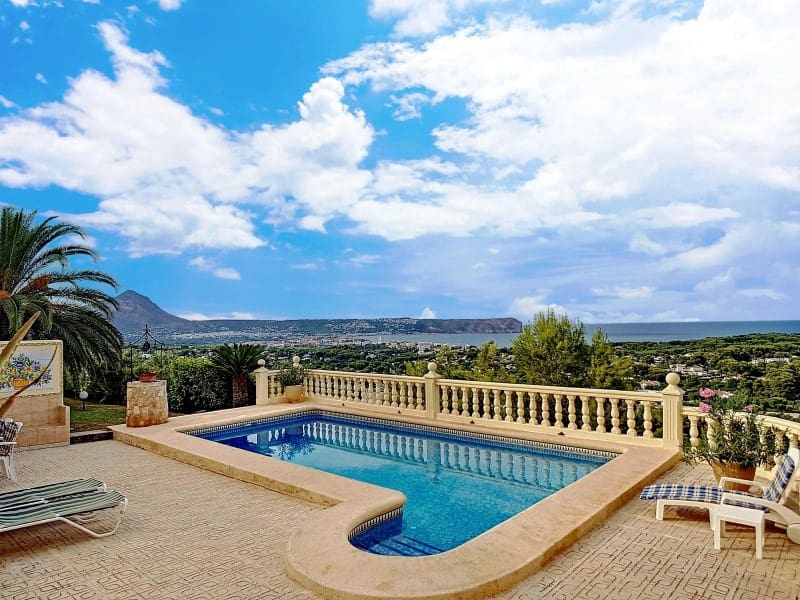 3 bedroom Villa for sale in Javea / Xabia with pool garage - € 1,095,000 (Ref: 7564892)