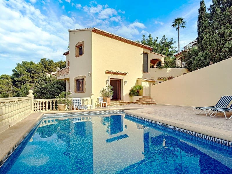 3 bedroom Villa for sale in Javea / Xabia with pool garage - € 1,095,000 (Ref: 7564892)