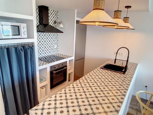 1 bedroom Apartment for rent in Altea - € 1,200 (Ref: 7644490)