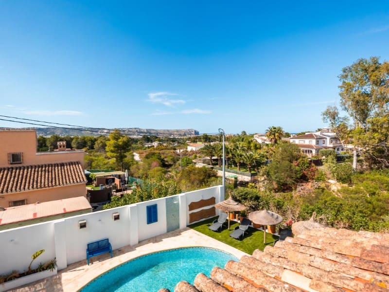 4 bedroom Villa for sale in Javea / Xabia with pool - € 699,000 (Ref: 8565431)