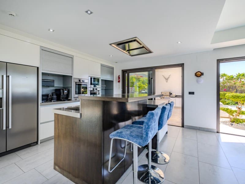 Chalet de 5 habitaciones en Javea / Xàbia en venta con piscina garaje - 2.350.000 € (Ref: 8716259)