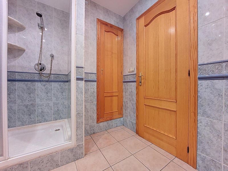 3 slaapkamer Flat te huur in Denia - € 1.150 (Ref: 8874761)