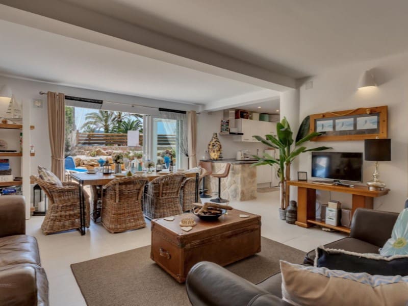 5 sypialnia Willa na sprzedaż w Javea / Xabia z basenem - 895 000 € (Ref: 9095523)