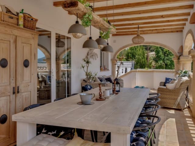 5 sypialnia Willa na sprzedaż w Partides comunes - Adsubia, Javea / Xàbia z basenem - 895 000 € (Ref: 9095523)