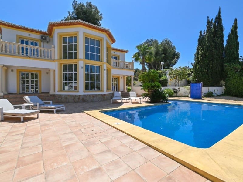 4 bedroom Villa for sale in Javea / Xabia with pool garage - € 1,095,000 (Ref: 9112617)