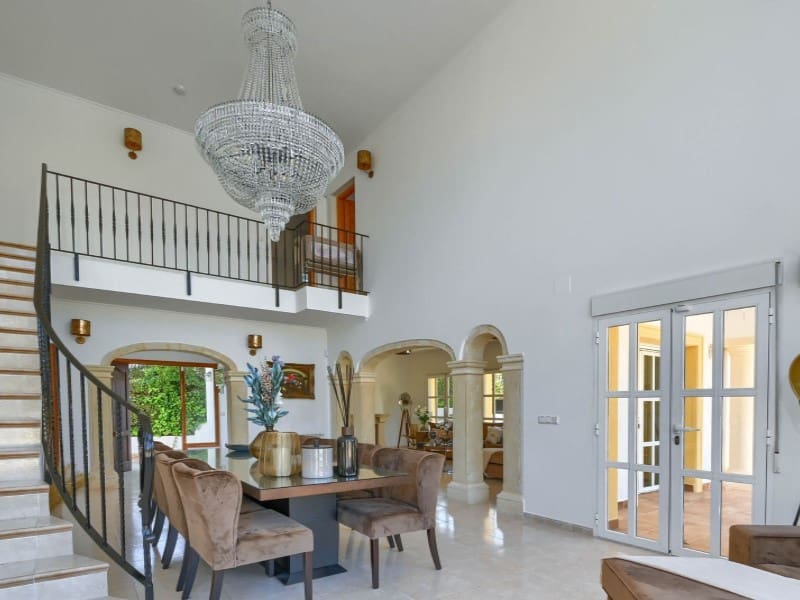 4 bedroom Villa for sale in Javea / Xabia with pool garage - € 1,095,000 (Ref: 9112617)