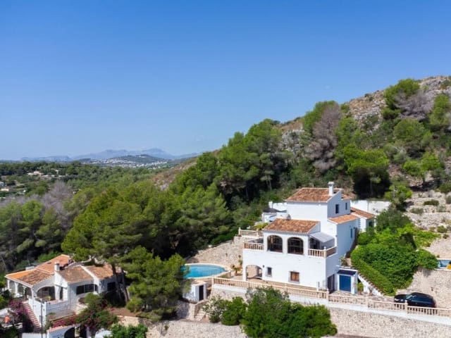 4 bedroom Villa for sale in Partides comunes - Adsubia, Javea / Xàbia with pool garage - € 749,000 (Ref: 9131938)