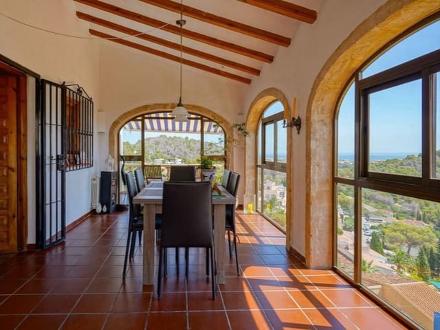 4 bedroom Villa for sale in Partides comunes - Adsubia, Javea / Xàbia with pool garage - € 749,000 (Ref: 9131938)