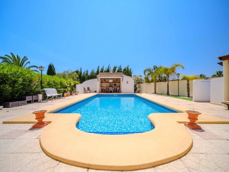4 soveværelse Villa til salg i Javea / Xabia med swimmingpool garage - € 947.000 (Ref: 9196166)