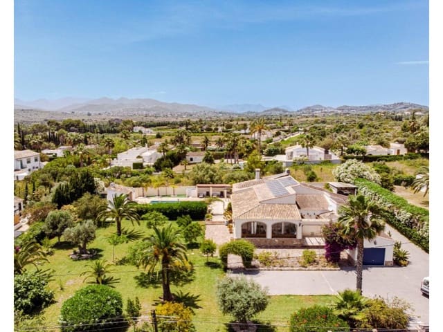 4 bedroom Villa for sale in Montgó - Ermita, Javea / Xàbia with pool garage - € 947,000 (Ref: 9196166)