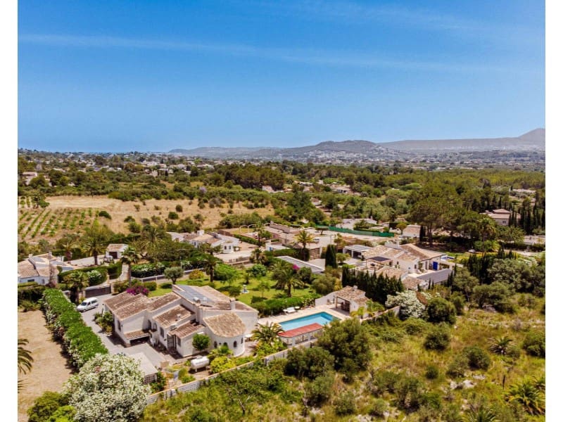 4 soveværelse Villa til salg i Javea / Xabia med swimmingpool garage - € 947.000 (Ref: 9196166)