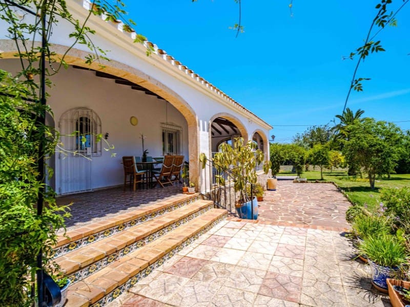4 soveværelse Villa til salg i Javea / Xabia med swimmingpool garage - € 947.000 (Ref: 9196166)