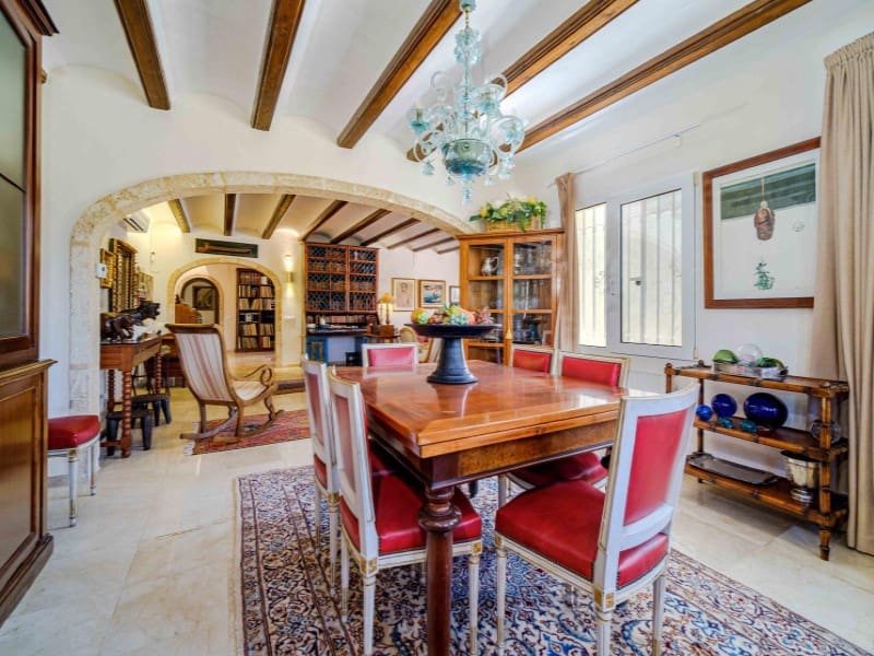 4 soveværelse Villa til salg i Javea / Xabia med swimmingpool garage - € 947.000 (Ref: 9196166)