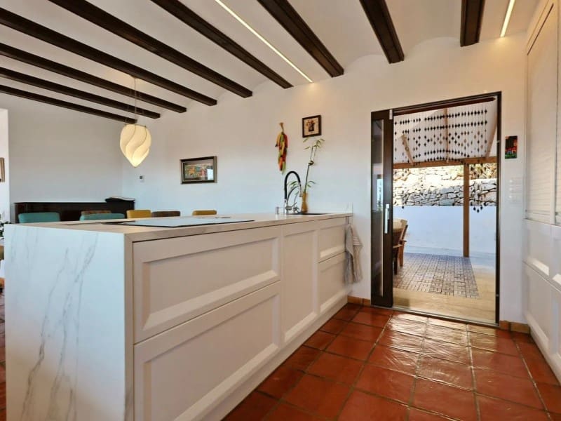 3 slaapkamer Villa te koop in Javea / Xabia met zwembad garage - € 845.000 (Ref: 9198552)