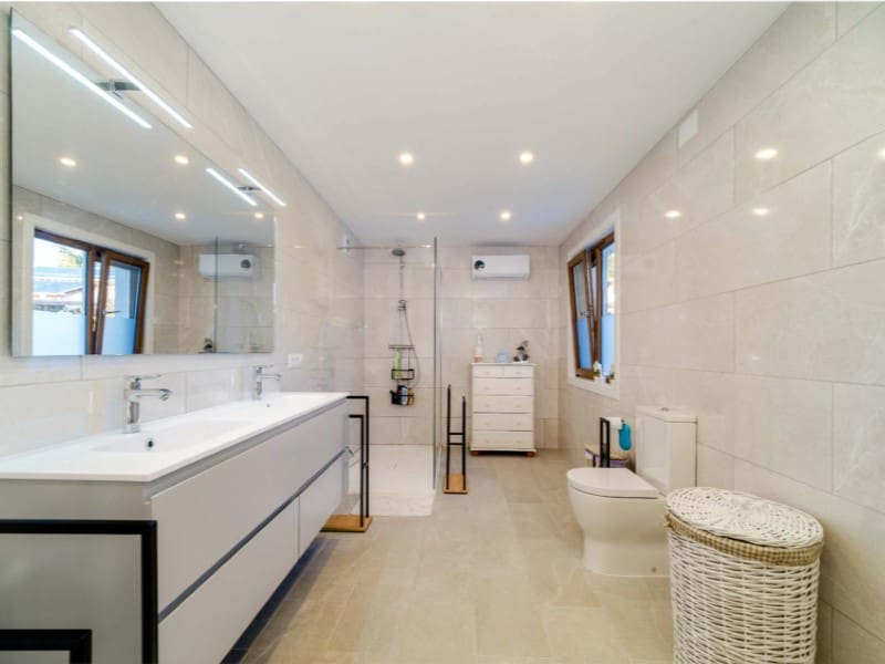 Villa till salu i Javea / Xabia med pool - 795 000 € (Ref: 9209517)