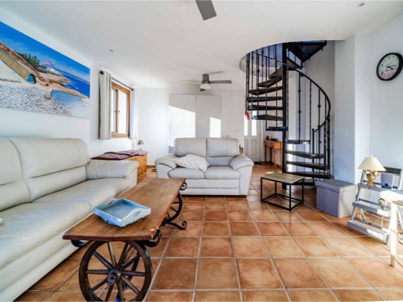 Villa till salu i Javea / Xabia med pool - 795 000 € (Ref: 9209517)