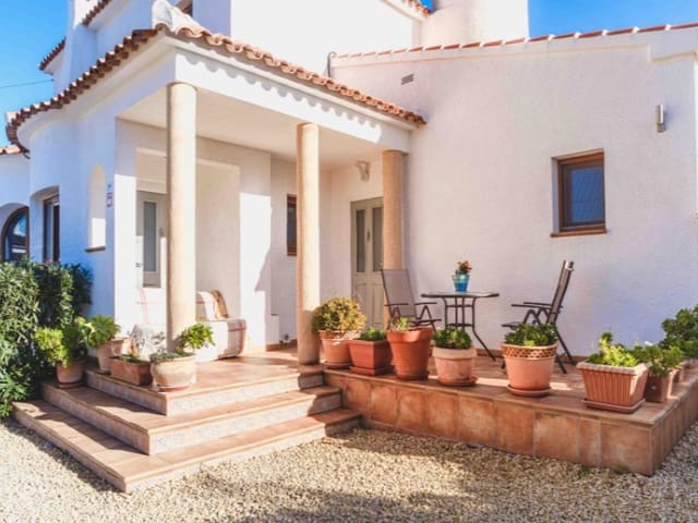 Villa till salu i La Granadella  - Costa Nova, Javea / Xàbia med pool - 795 000 € (Ref: 9209517)