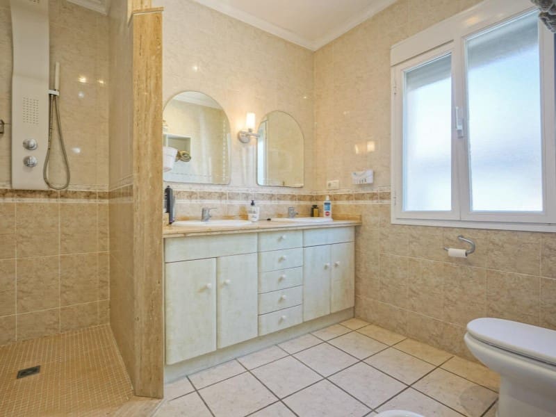 3 bedroom Villa for sale in Javea / Xabia with pool garage - € 799,500 (Ref: 9276558)