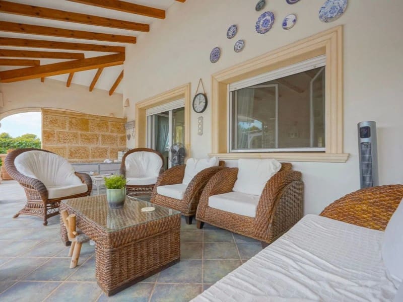3 bedroom Villa for sale in Javea / Xabia with pool garage - € 799,500 (Ref: 9276558)