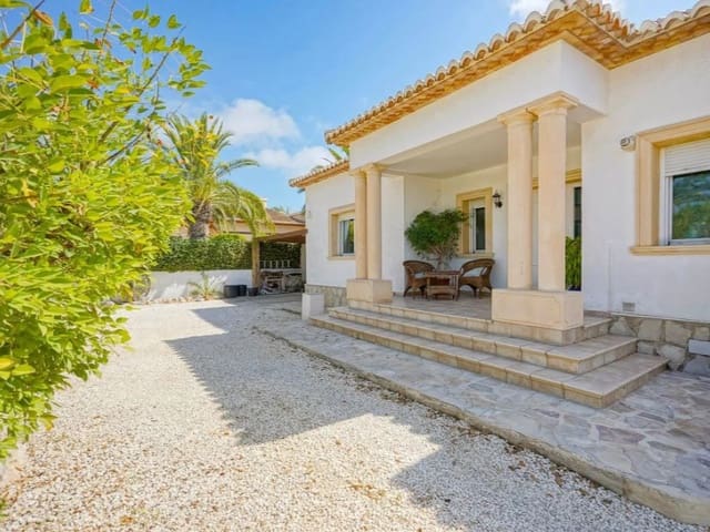 3 bedroom Villa for sale in La Granadella  - Costa Nova, Javea / Xàbia with pool garage - € 799,500 (Ref: 9276558)