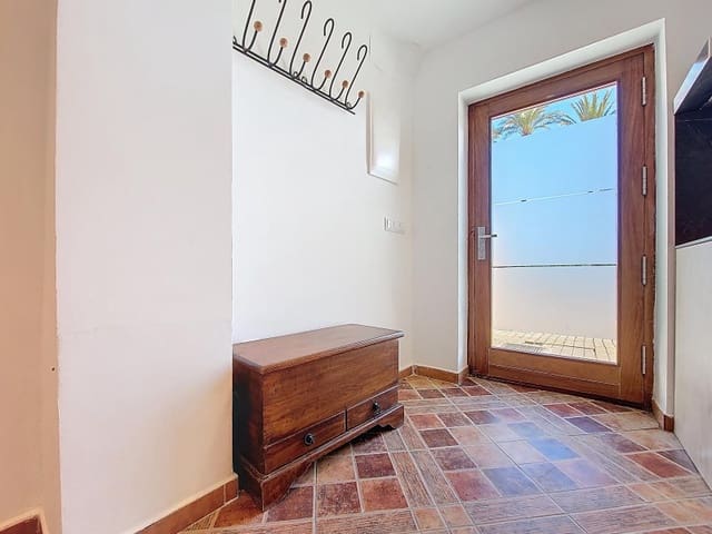 2 soveværelse Lejlighed til leje i El Puerto, Dénia - € 900 (Ref: 9344751)