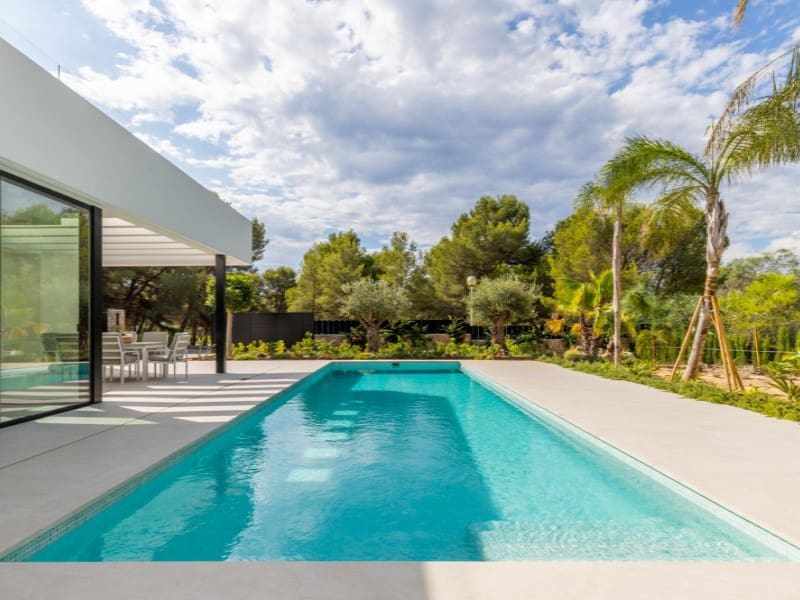 3 slaapkamer Villa te koop in Javea / Xabia met zwembad - € 1.350.000 (Ref: 9359772)