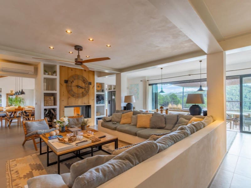 7 bedroom Finca/Country House for sale in La Torre de les Macanes with pool garage - € 1,550,000 (Ref: 9390845)