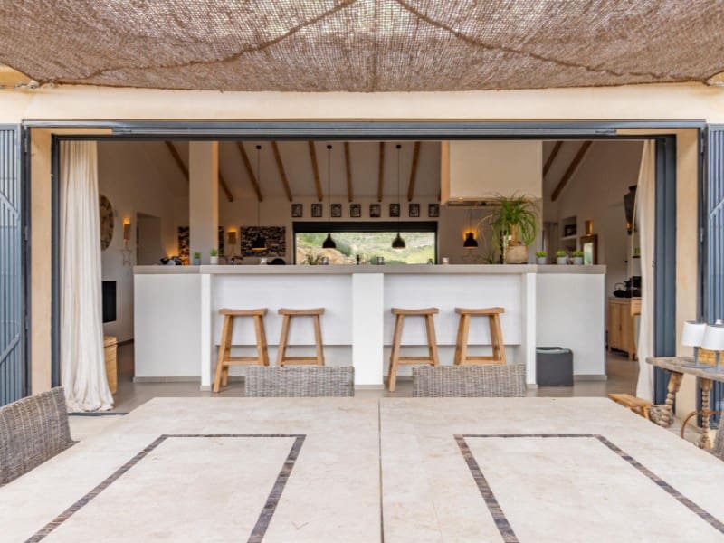 7 bedroom Finca/Country House for sale in La Torre de les Macanes with pool garage - € 1,550,000 (Ref: 9390845)