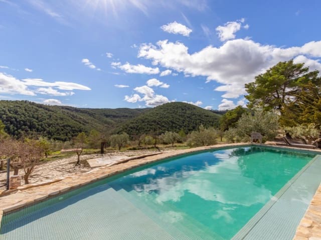 7 bedroom Finca/Country House for sale in La Torre de les Maçanes, Torremanzanas with pool garage - € 1,550,000 (Ref: 9390845)